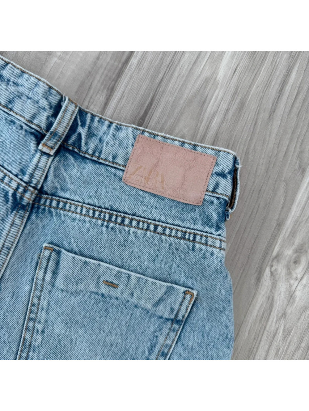 Zara high-rise distressed denim shorts - Picture 6 of 6